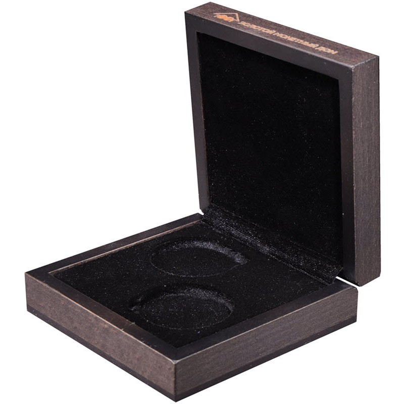 Футляр ЗМД Дерево квадрат 2 монеты Ø 44 (111х111х41 мм)