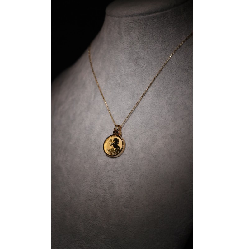 Золотой кулон с цепочкой и монетой 3.11 грамм, 2.7 г чистого золота (проба 750)